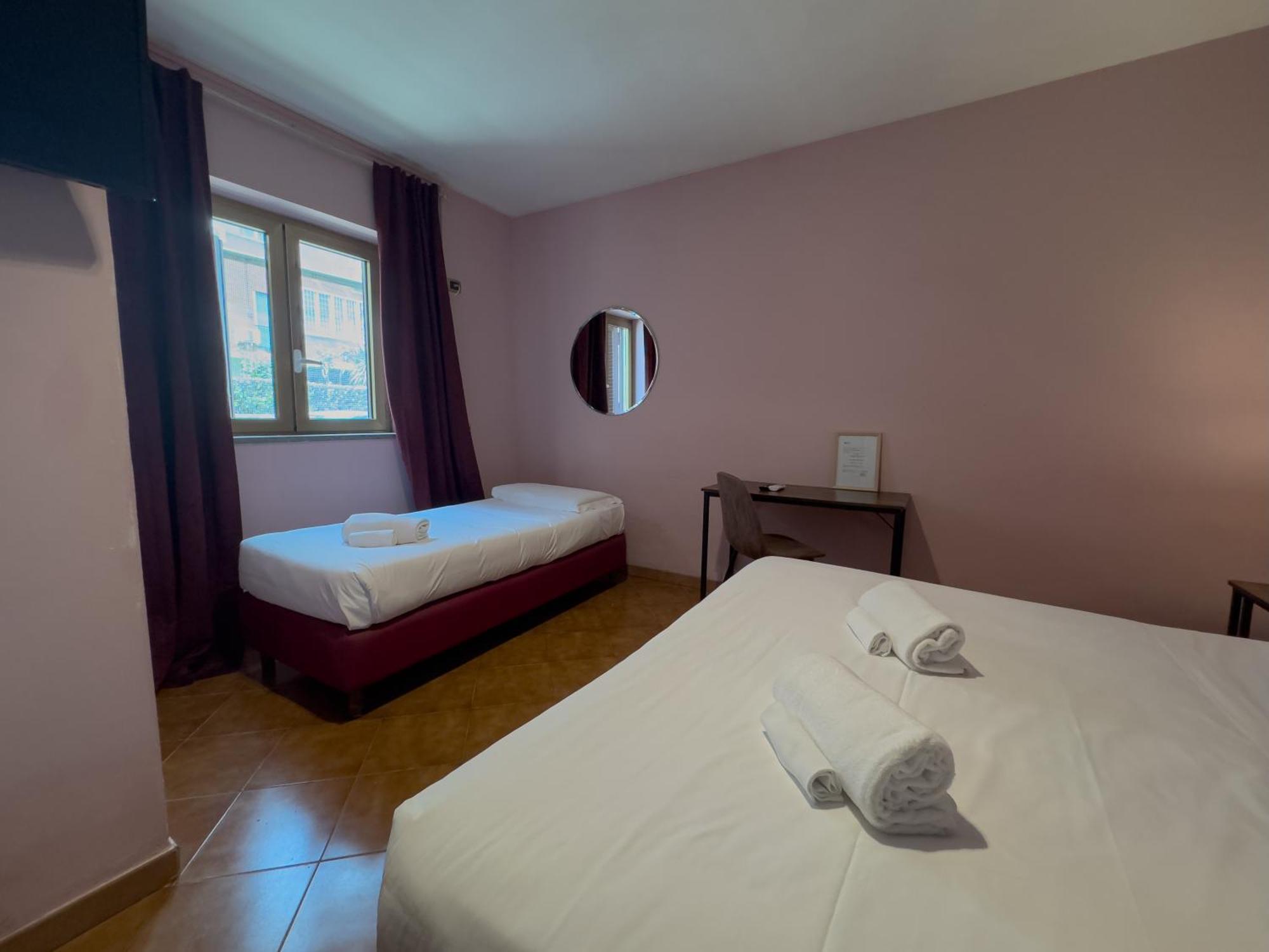 Hotel Santa Maura Rome Exterior photo